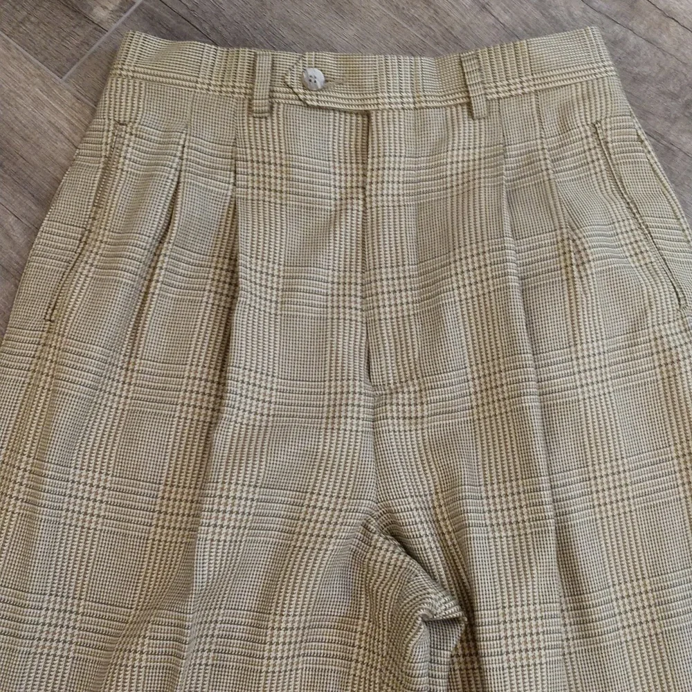 Women's Mark Shale Blazer and Pant Set Size 8‎ Gold and Plaid